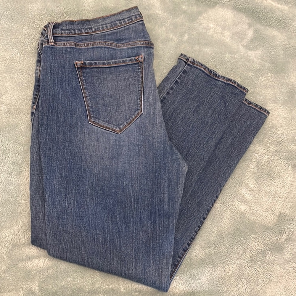 Old Navy Straight Leg Curvy Jeans